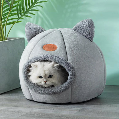 Cozy Cave™ - Warm Winter Bed for Cats and Small Dogs